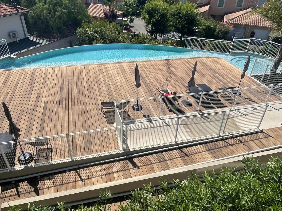 Superbe Appartement, Piscine, Vue Mer Et Montagnes Antibes Exterior photo